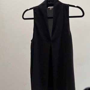 Artists top black - mint condition - perfect to take from day 2 night